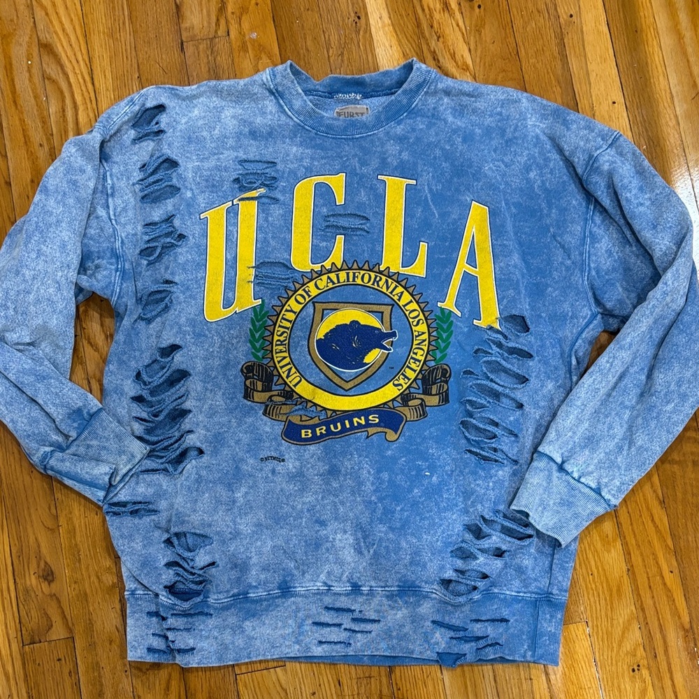 Vintage UCLA sweatshirt